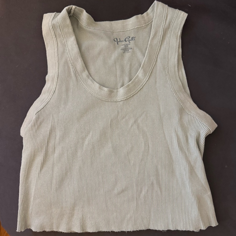 Brandy Melville Ribbed Cropped Tank